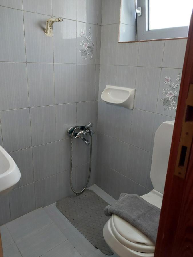 Passatempo Casa - 3 Bedroom Apartment Close To The Swimming Pool Gerani  Extérieur photo