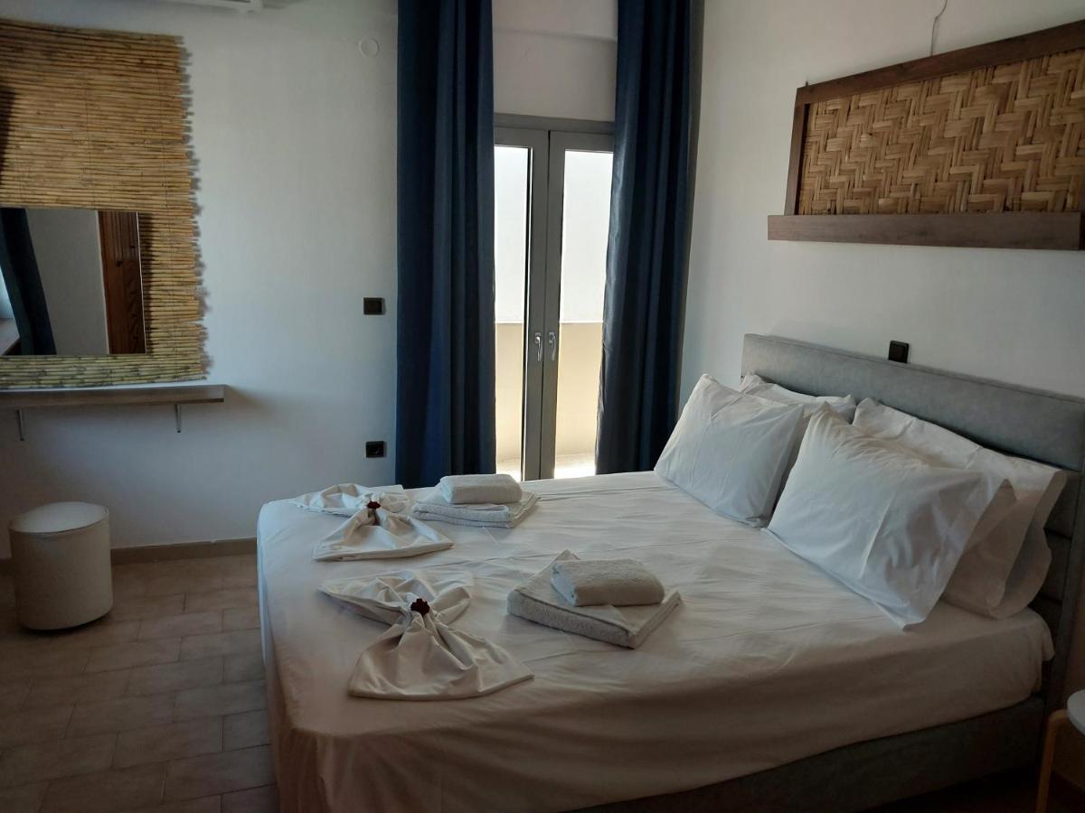 Passatempo Casa - 3 Bedroom Apartment Close To The Swimming Pool Gerani  Extérieur photo