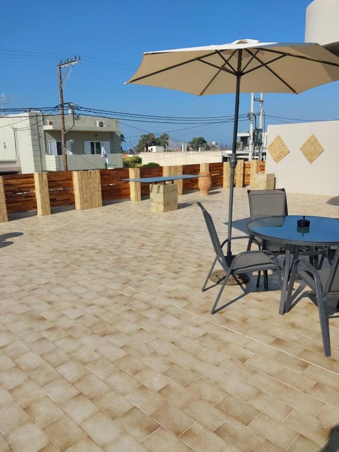 Passatempo Casa - 3 Bedroom Apartment Close To The Swimming Pool Gerani  Extérieur photo